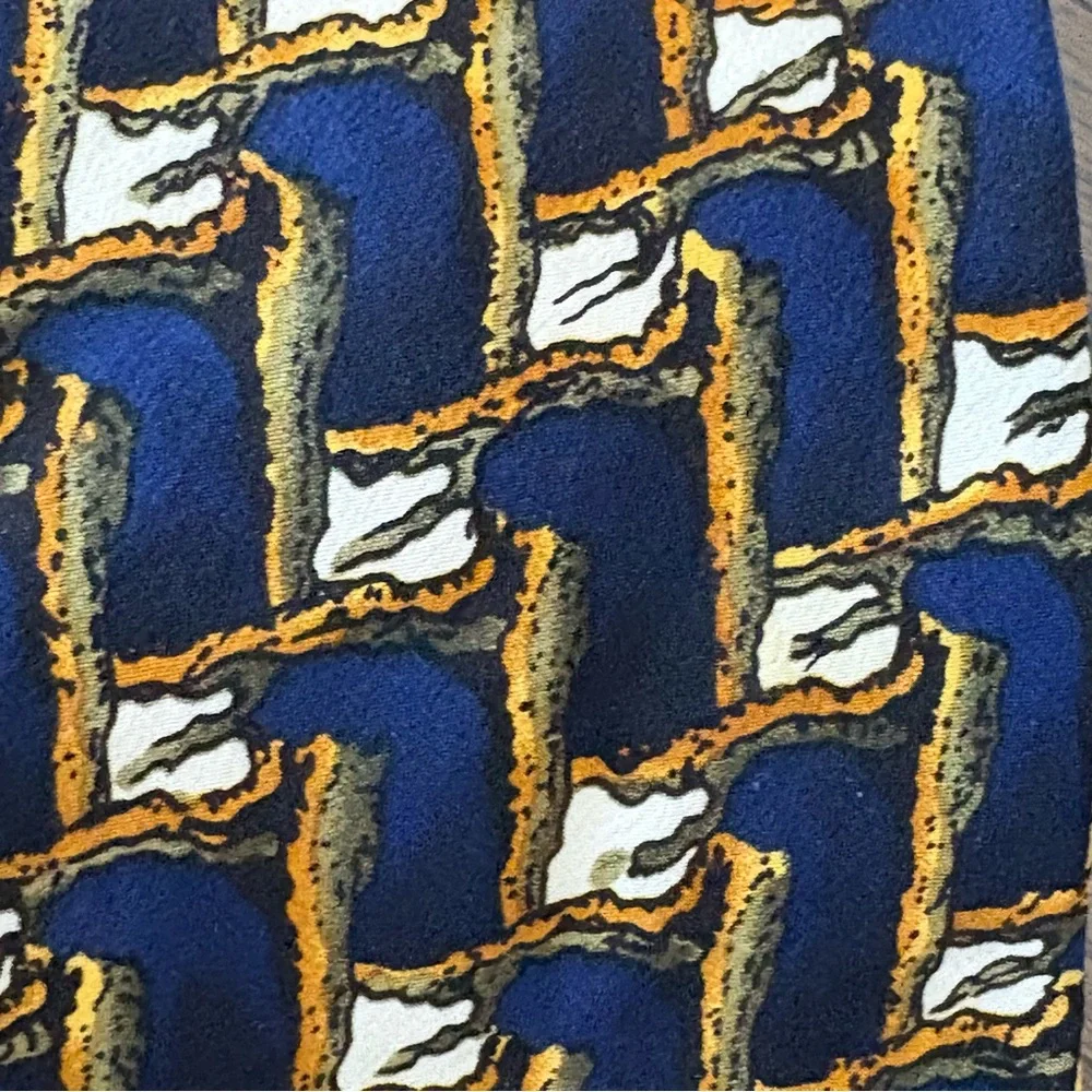J.‎ Garcia Men's 100% Silk Abstract Neck Tie Navy Gold White 3 3/4